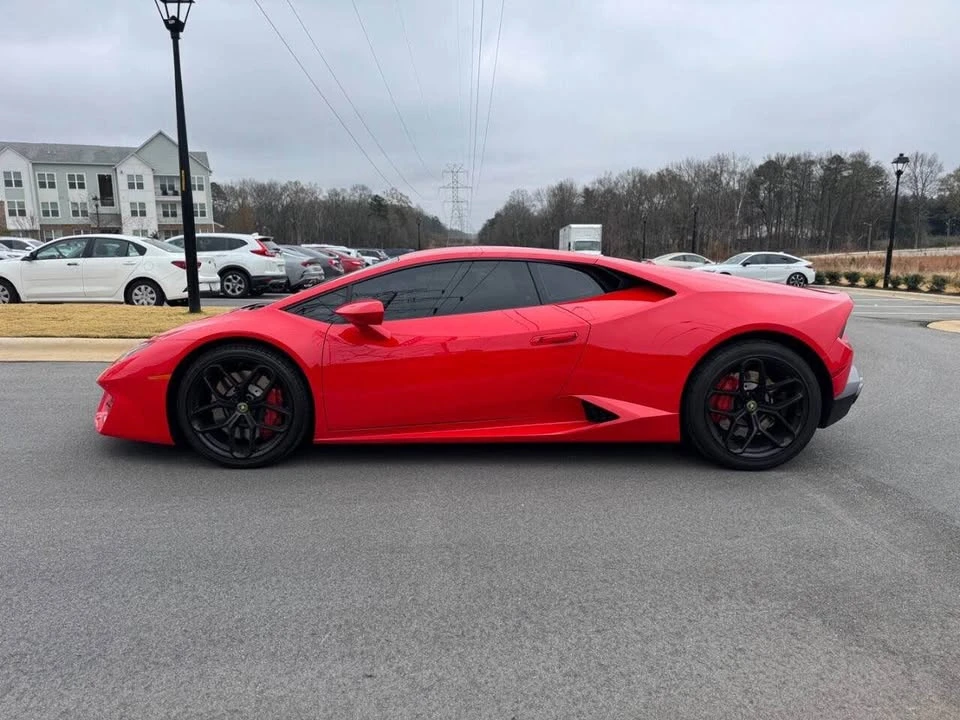 2017 Lamborghini Huracan LP580-2 - Image 2 of 16