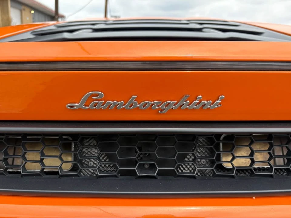2017 Lamborghini Huracan LP580-2 - Image 8 of 9