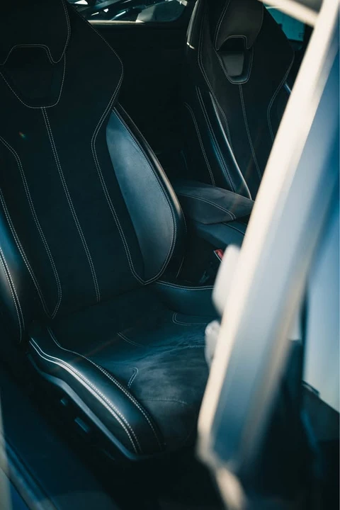 2017 Lamborghini Huracan LP580-2 - Image 4 of 9