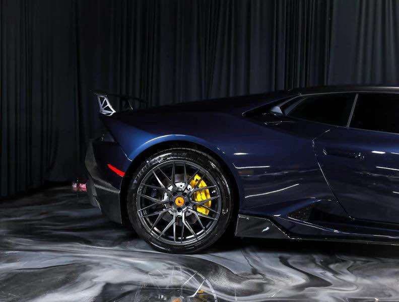 2017 Lamborghini Huracan LP580-2 - Image 3 of 13