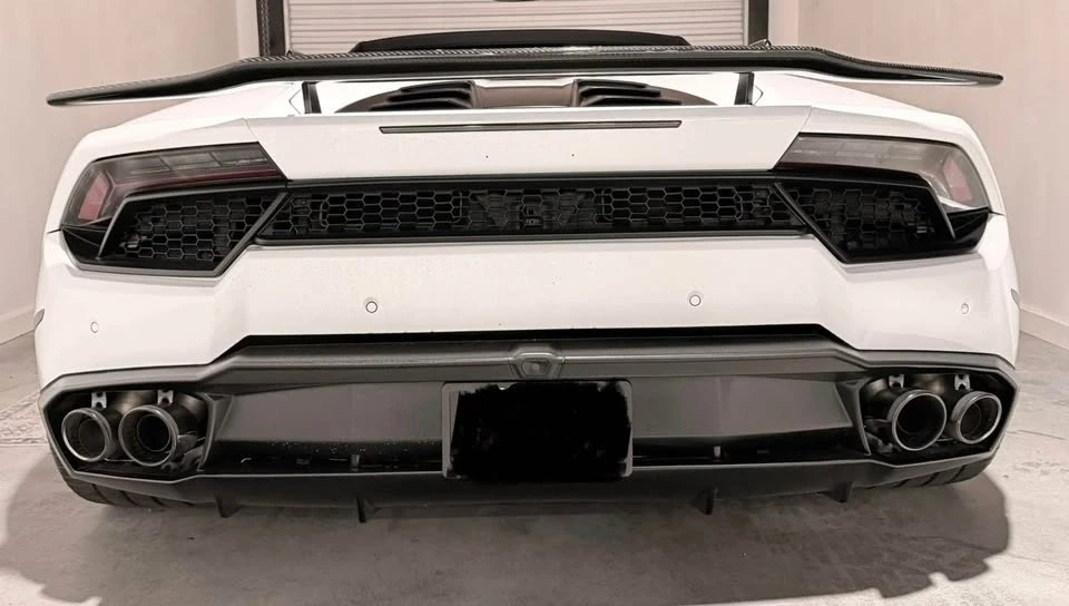 2017 Lamborghini Huracan LP580-2 - Image 3 of 8