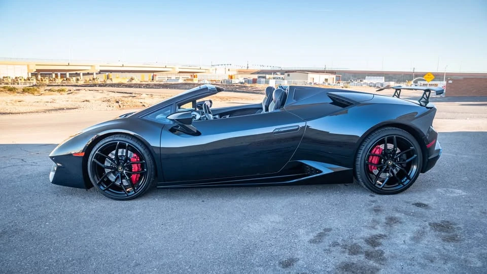 2017 Lamborghini Huracan LP580-2 - Image 6 of 18