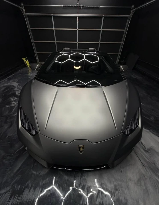 2017 Lamborghini Huracan LP580-2 - Image 4 of 10