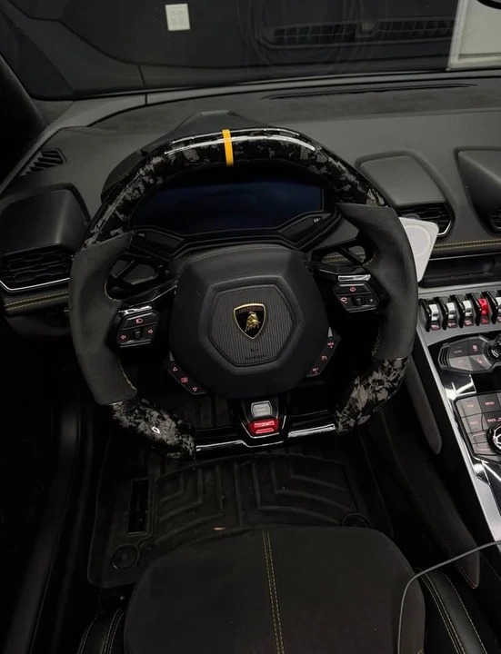 2017 Lamborghini Huracan LP580-2 - Image 7 of 10