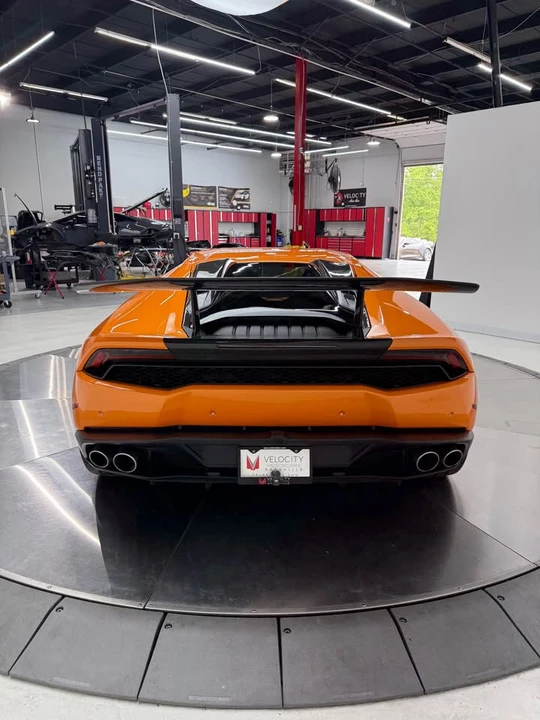 2017 Lamborghini Huracan LP610-4 - Image 5 of 11