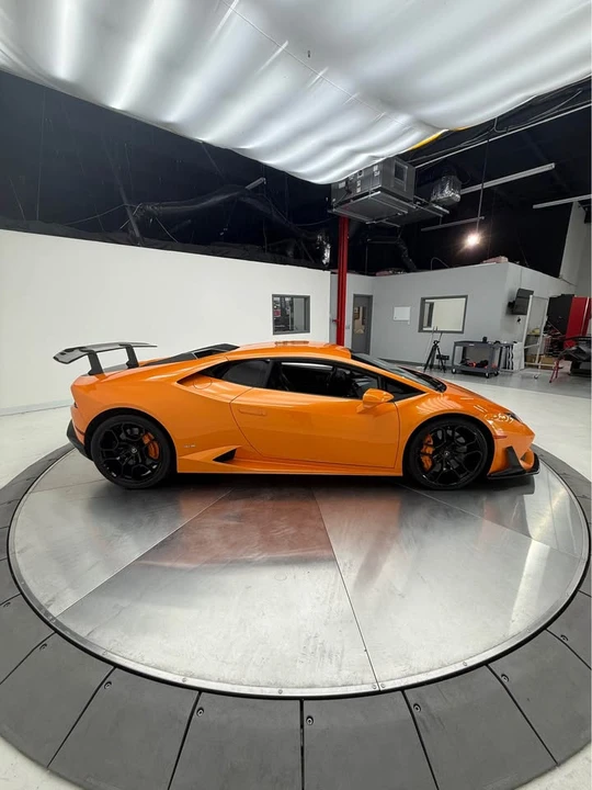 2017 Lamborghini Huracan LP610-4 - Image 4 of 11