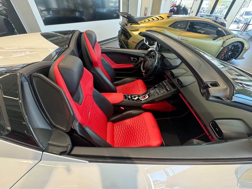 2017 Lamborghini Huracan LP610-4 - Image 4 of 5