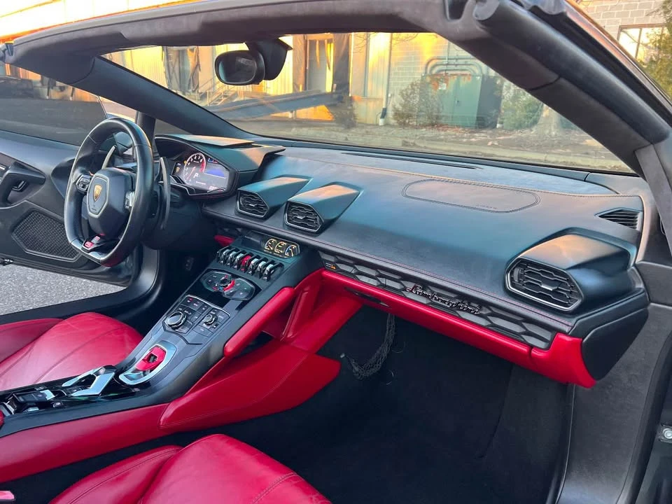 2017 Lamborghini Huracan LP610-4 - Image 14 of 16
