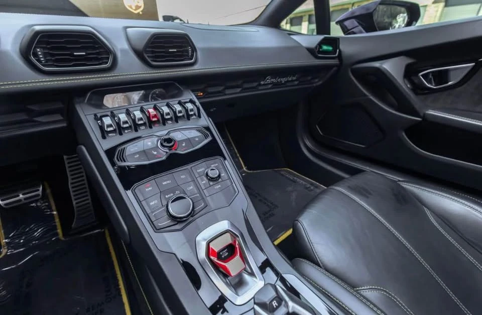 2017 Lamborghini Huracan LP610-4 - Image 16 of 20