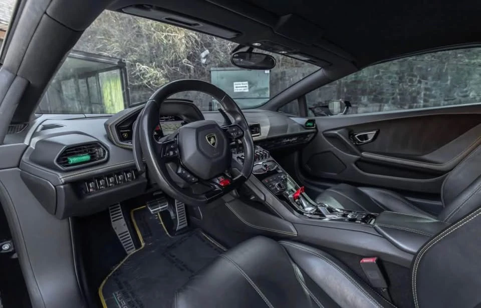 2017 Lamborghini Huracan LP610-4 - Image 12 of 20