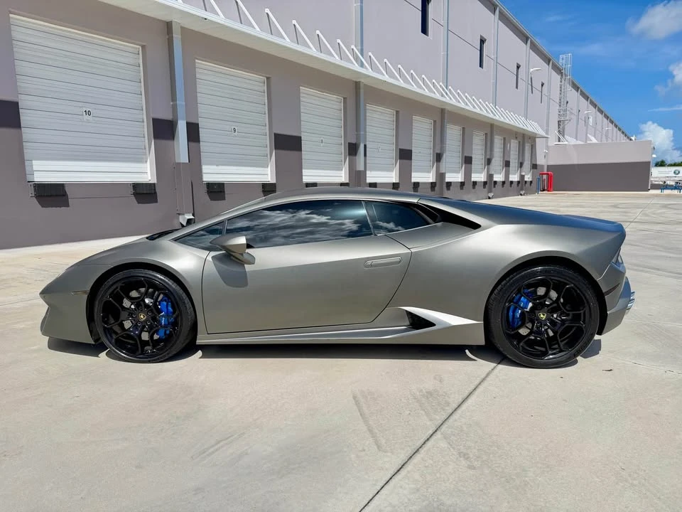 2017 Lamborghini Huracan LP580-2 - Image 6 of 17