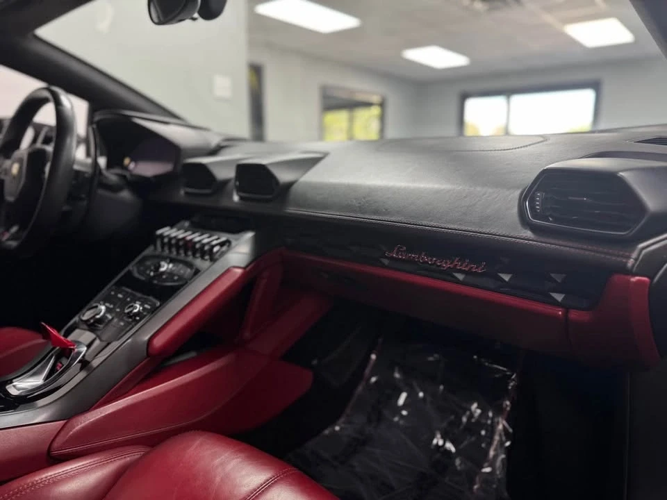 2017 Lamborghini Huracan LP580-2 - Image 7 of 14