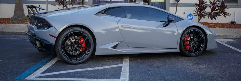 2017 Lamborghini Huracan LP580-2 - Image 4 of 13