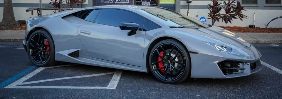 2017 Lamborghini Huracan LP580-2 - Image 6 of 13