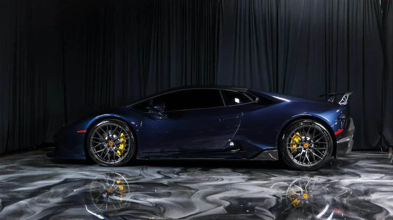 2017 Lamborghini Huracan LP580-2 - Image 6 of 12