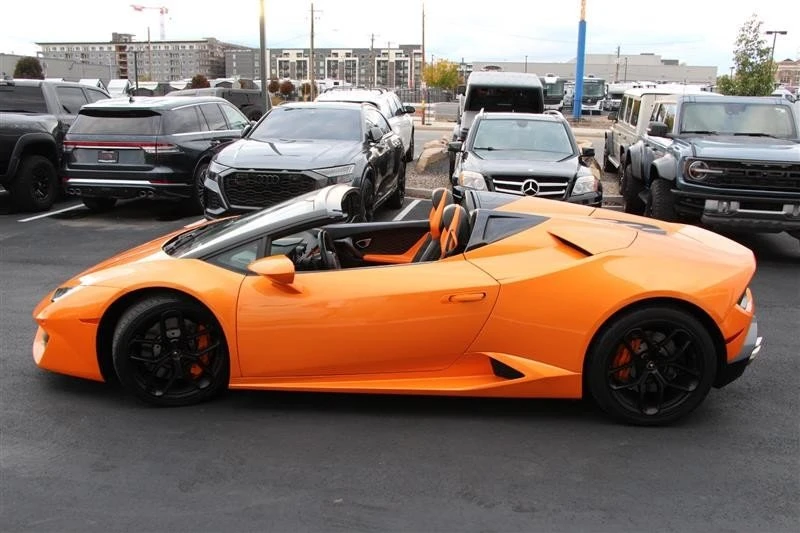 2017 Lamborghini Huracan LP580-2 - Image 5 of 19