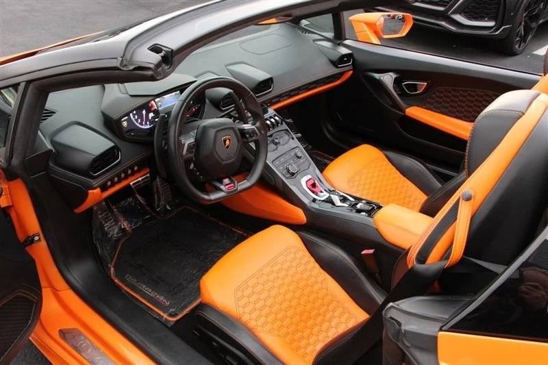 2017 Lamborghini Huracan LP580-2 - Image 14 of 19