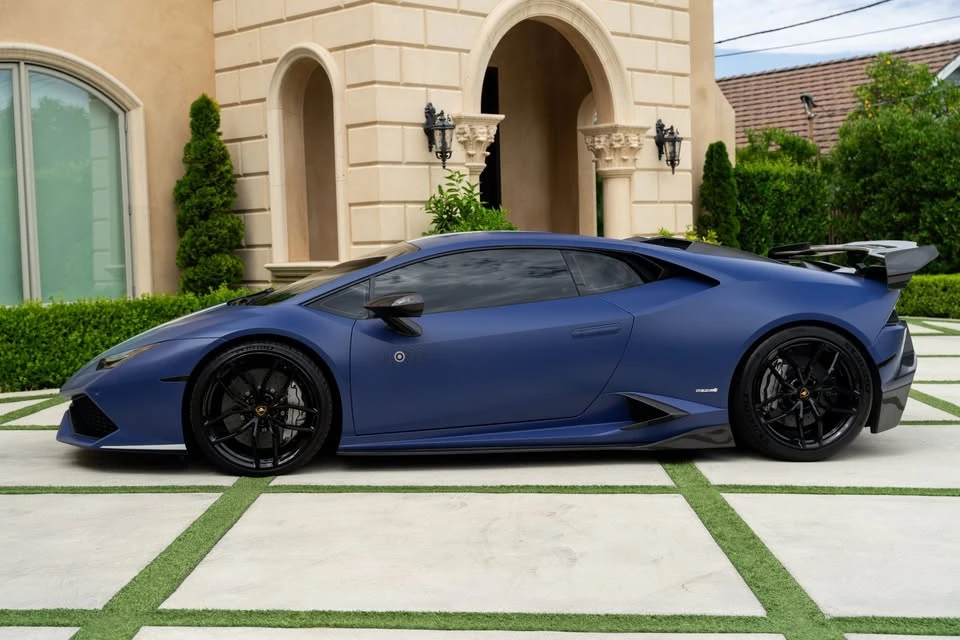 2017 Lamborghini Huracan LP610-4 - Image 2 of 20