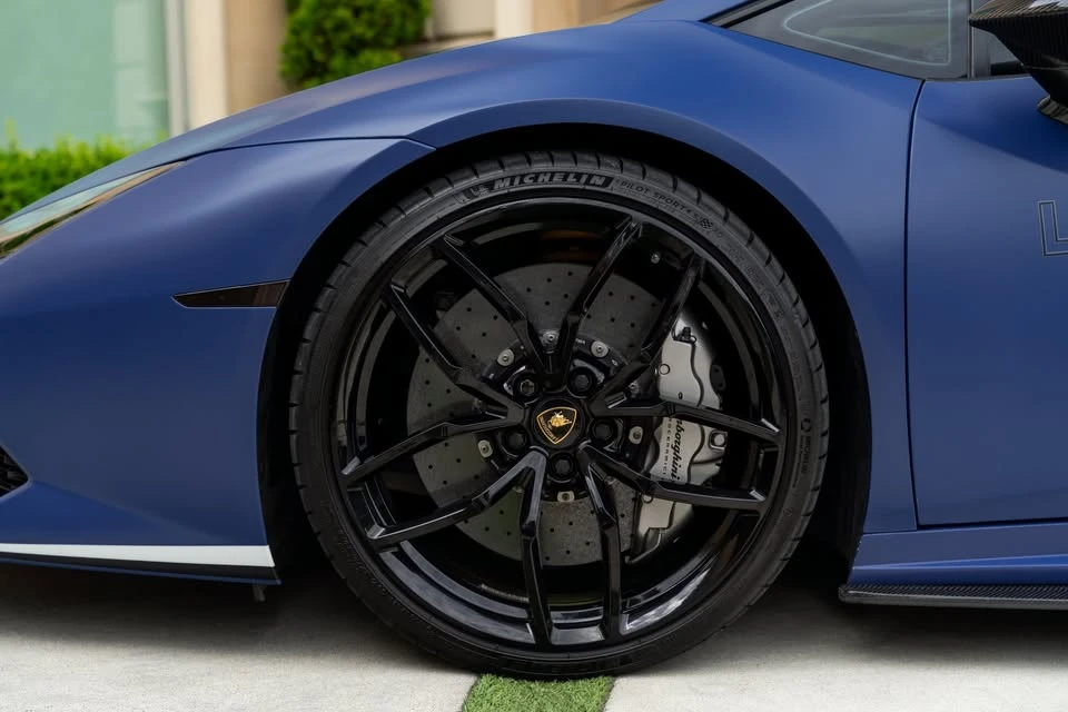 2017 Lamborghini Huracan LP610-4 - Image 4 of 20