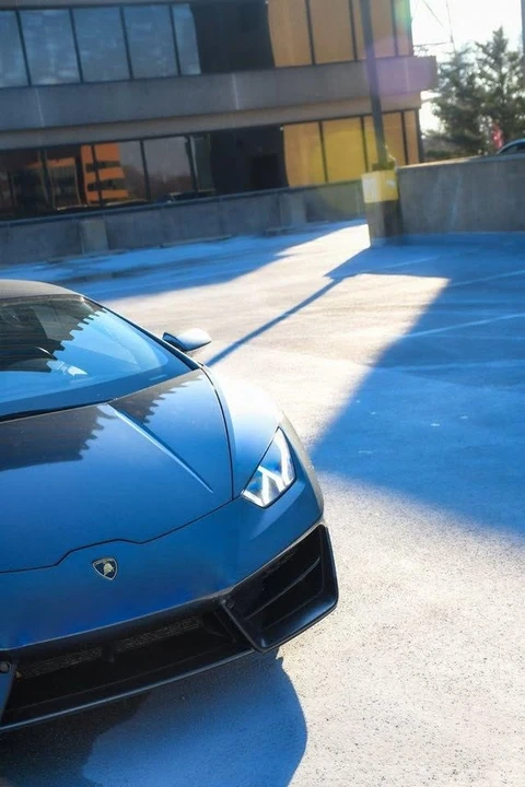 2017 Lamborghini Huracan LP580-2 - Image 4 of 9