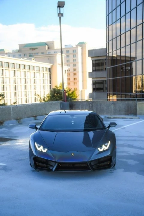 2017 Lamborghini Huracan LP580-2 - Image 2 of 9