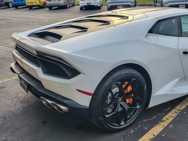 2017 Lamborghini Huracan LP580-2 - Image 7 of 19