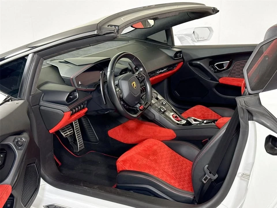 2017 Lamborghini Huracan LP610-4 - Image 10 of 19