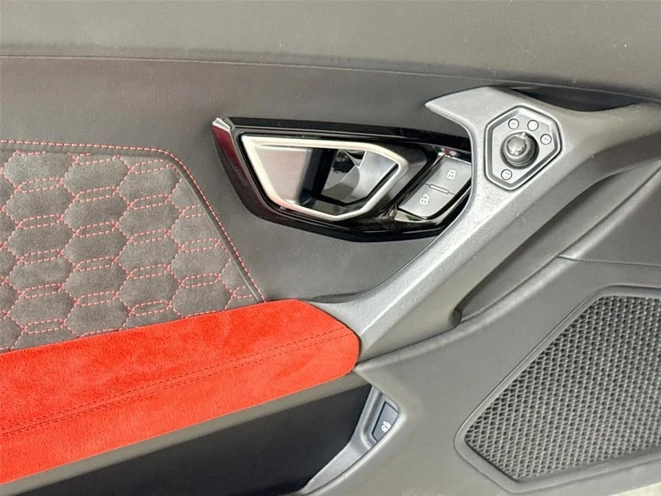 2017 Lamborghini Huracan LP610-4 - Image 11 of 20