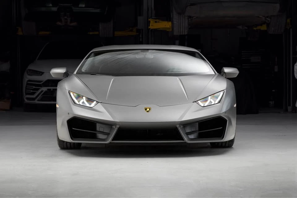 2017 Lamborghini Huracan LP580-2 - Image 2 of 19