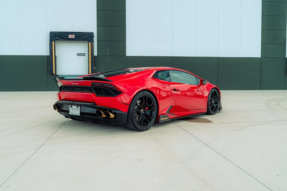 2017 Lamborghini Huracan LP580-2 - Image 6 of 20