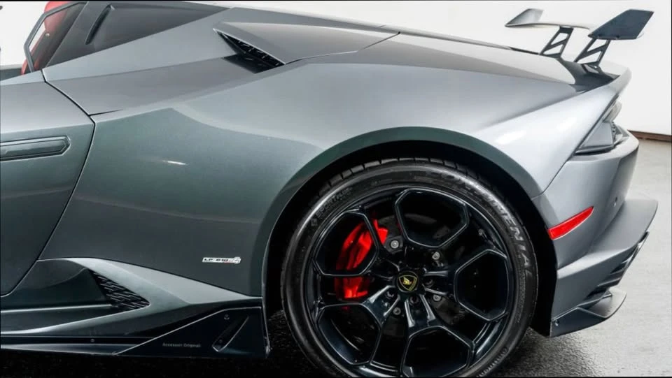 2017 Lamborghini Huracan LP610-4 - Image 15 of 16