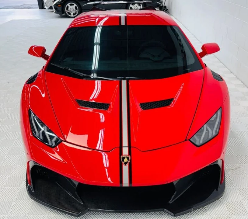 2017 Lamborghini Huracan LP580-2 - Image 2 of 11