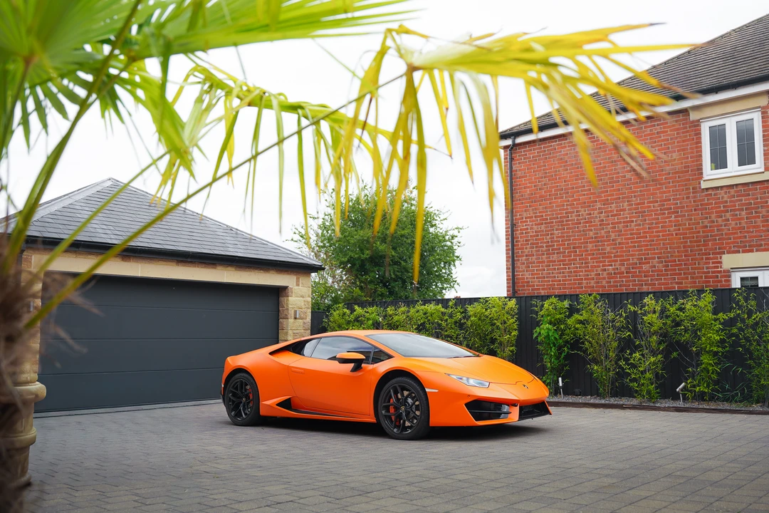 2017 Lamborghini Huracan LP580-2 - Image 26 of 31