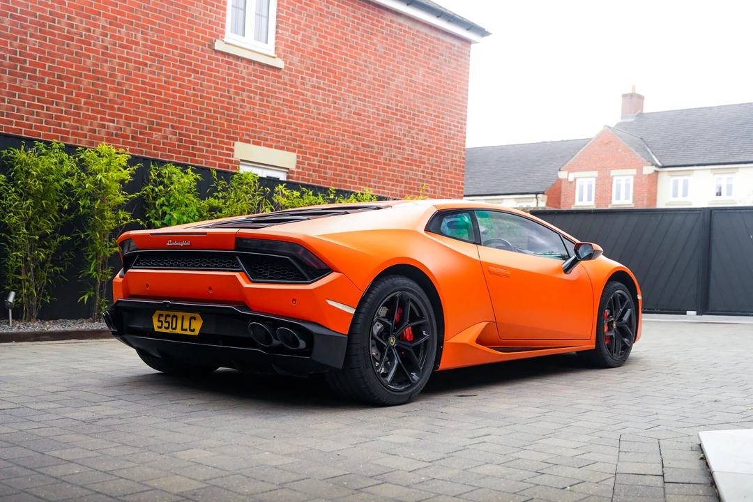 2017 Lamborghini Huracan LP580-2 - Image 7 of 31