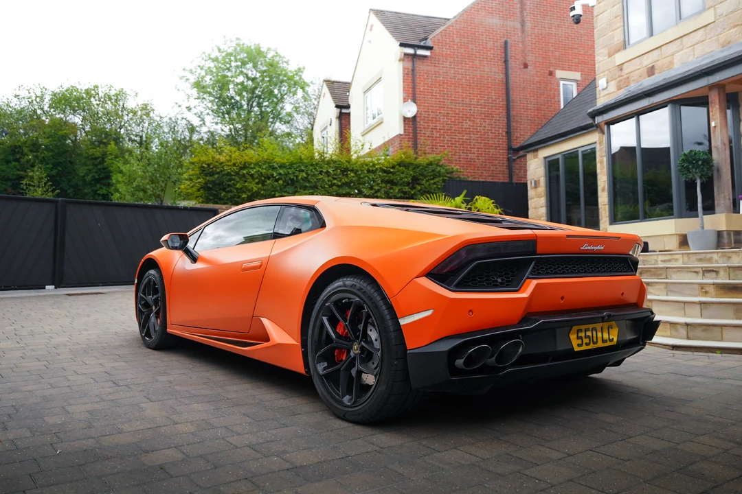 2017 Lamborghini Huracan LP580-2 - Image 5 of 31