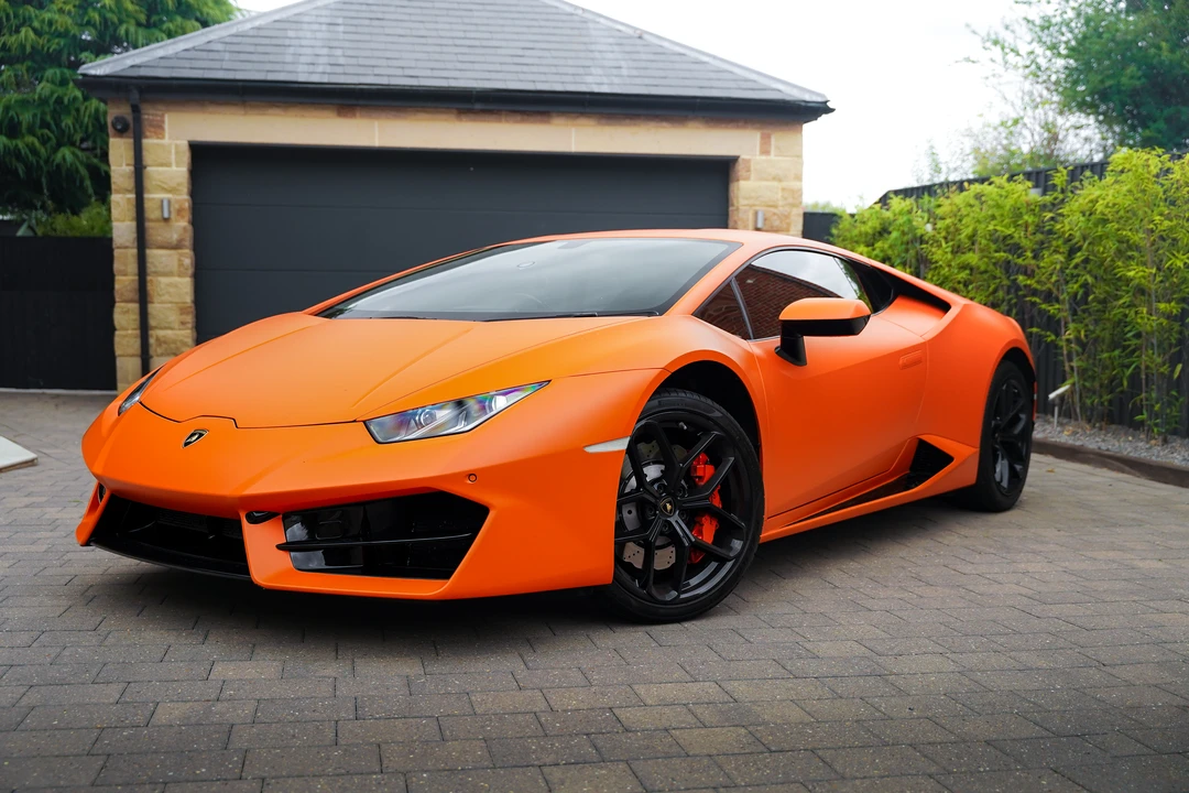 2017 Lamborghini Huracan LP580-2 - Image 3 of 31