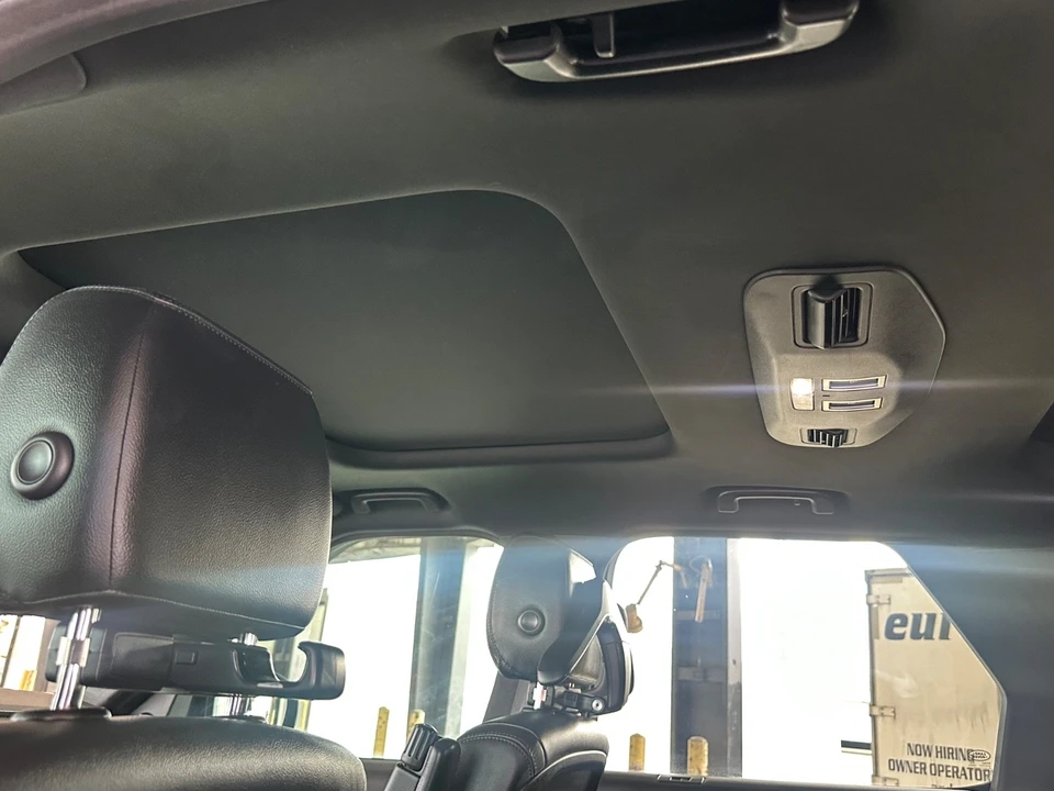 2017 Land Rover Discovery 5th Gen - Image 21 of 21