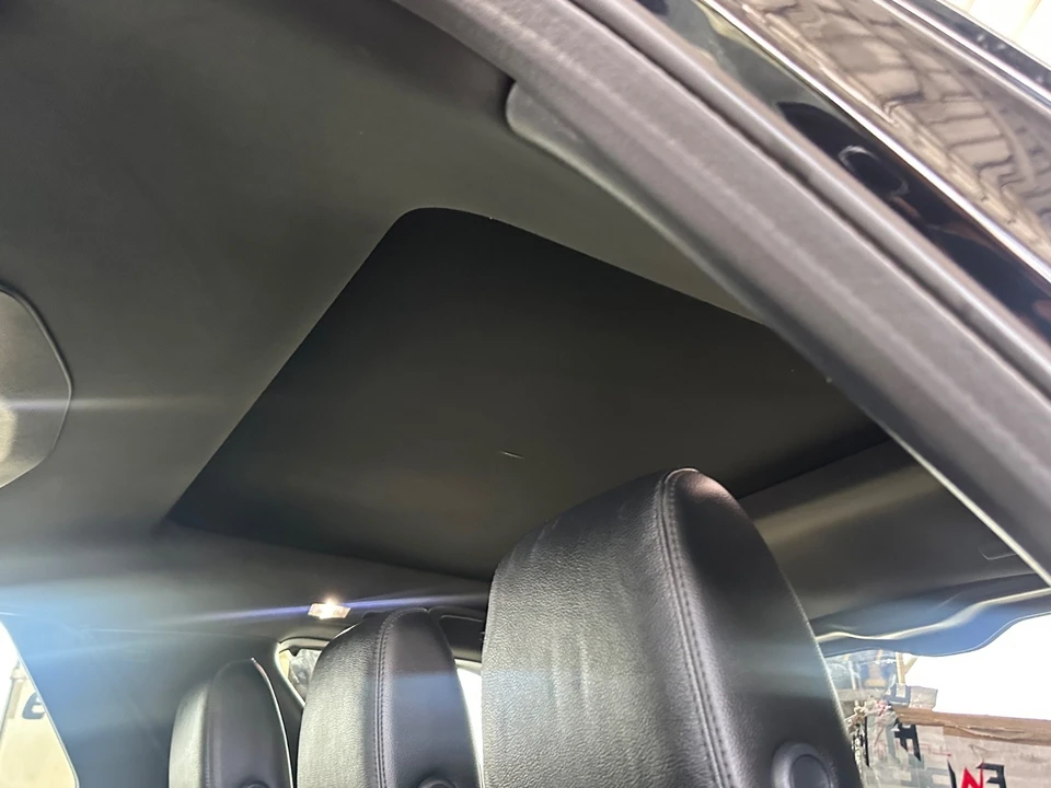 2017 Land Rover Discovery 5th Gen - Image 19 of 21