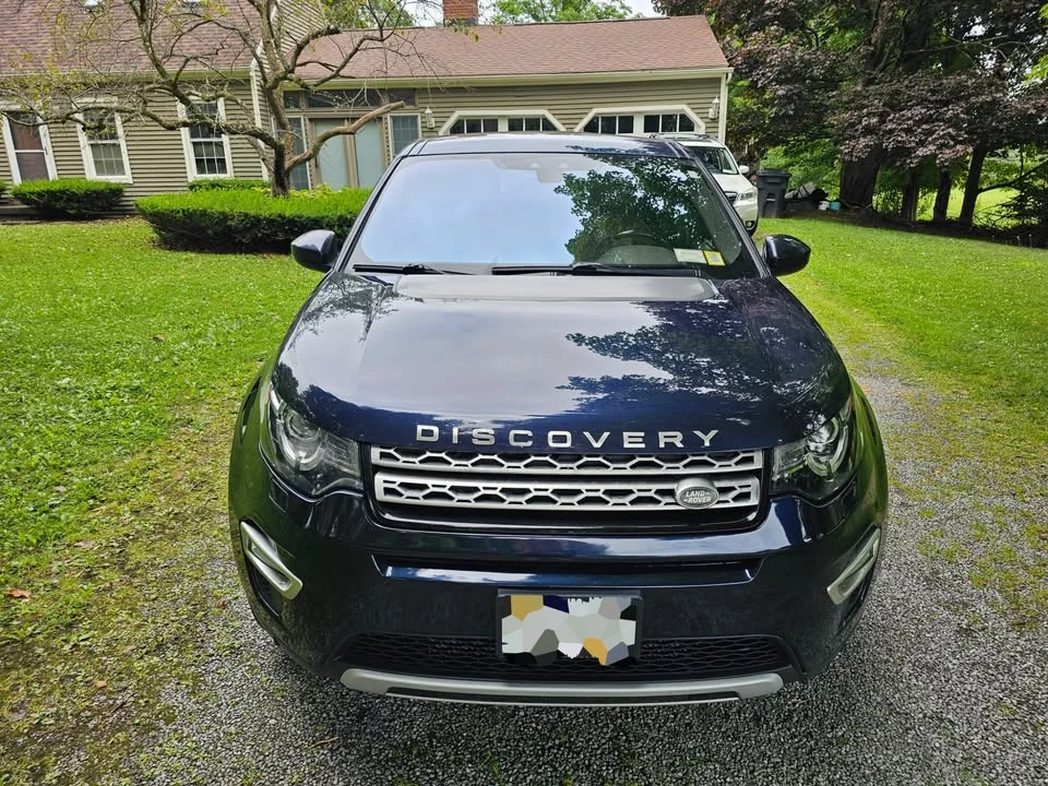 2017 Land Rover Discovery 5th Gen - Image 3 of 20