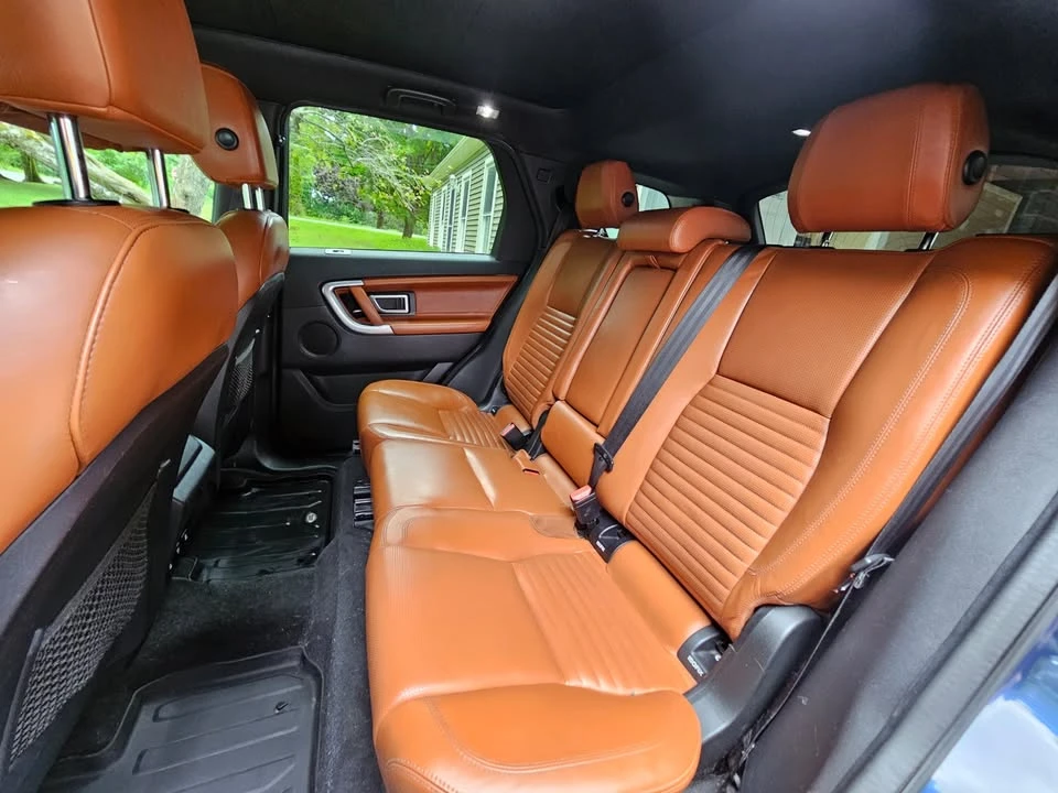 2017 Land Rover Discovery 5th Gen - Image 12 of 20