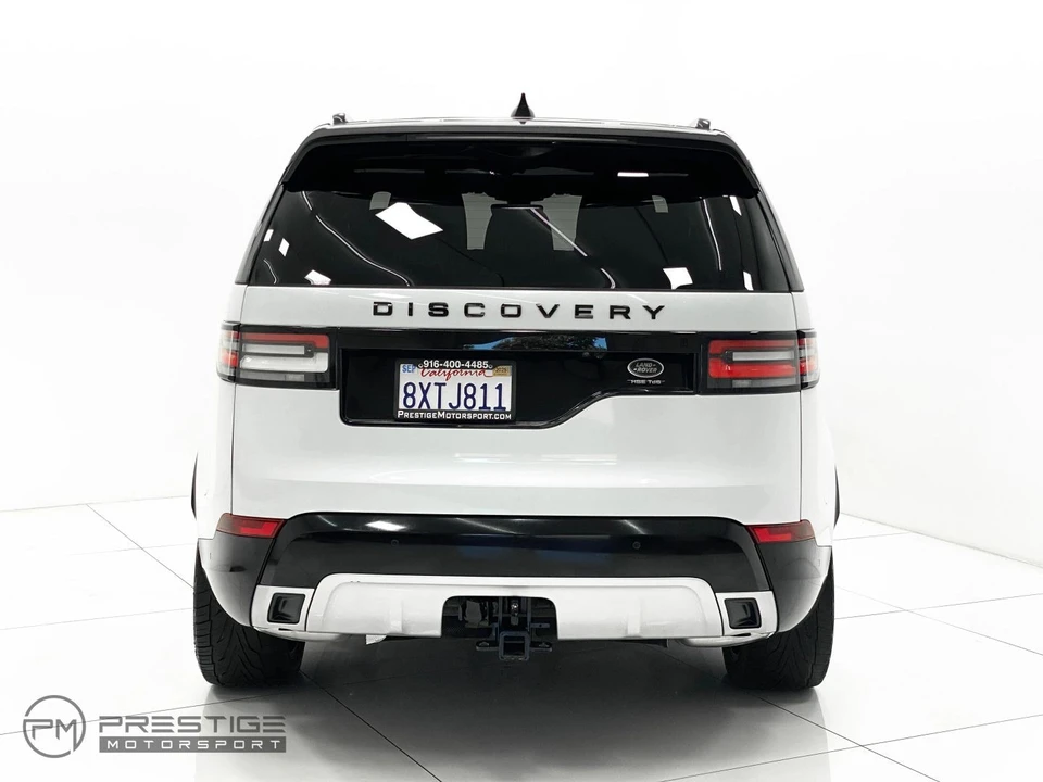 2017 Land Rover Discovery 5th Gen - Image 5 of 31