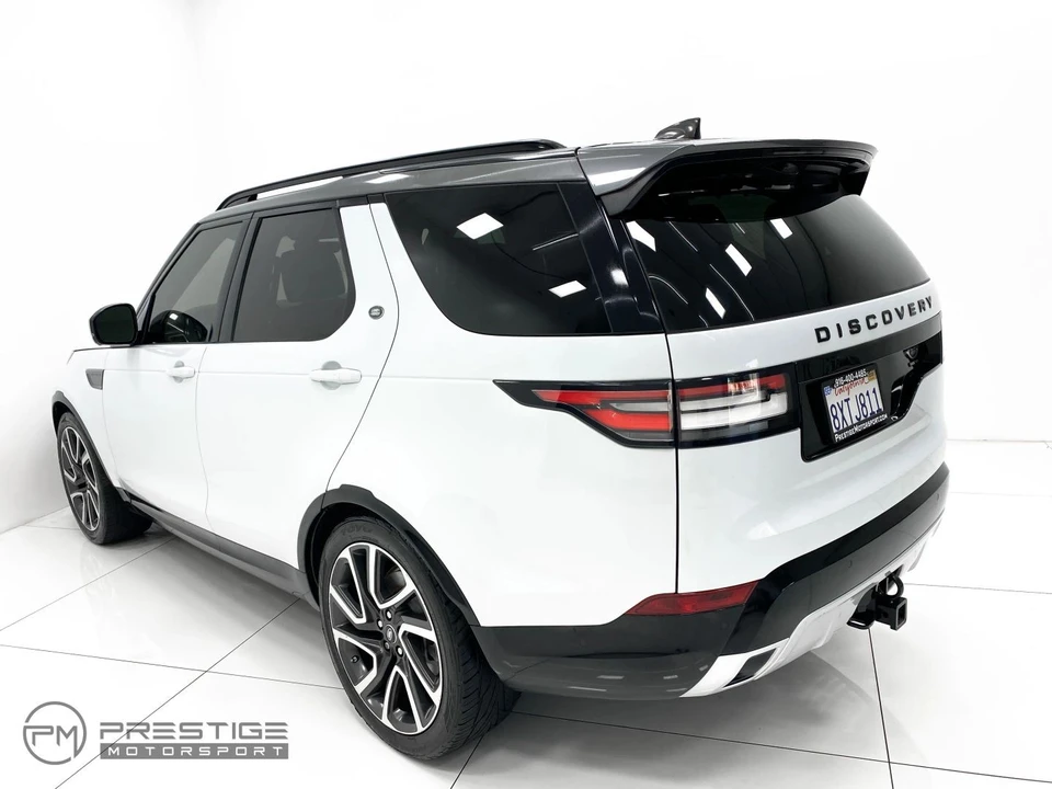 2017 Land Rover Discovery 5th Gen - Image 26 of 31