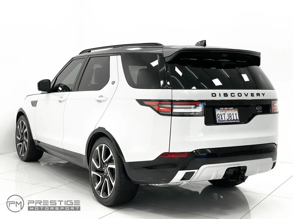 2017 Land Rover Discovery 5th Gen - Image 8 of 21