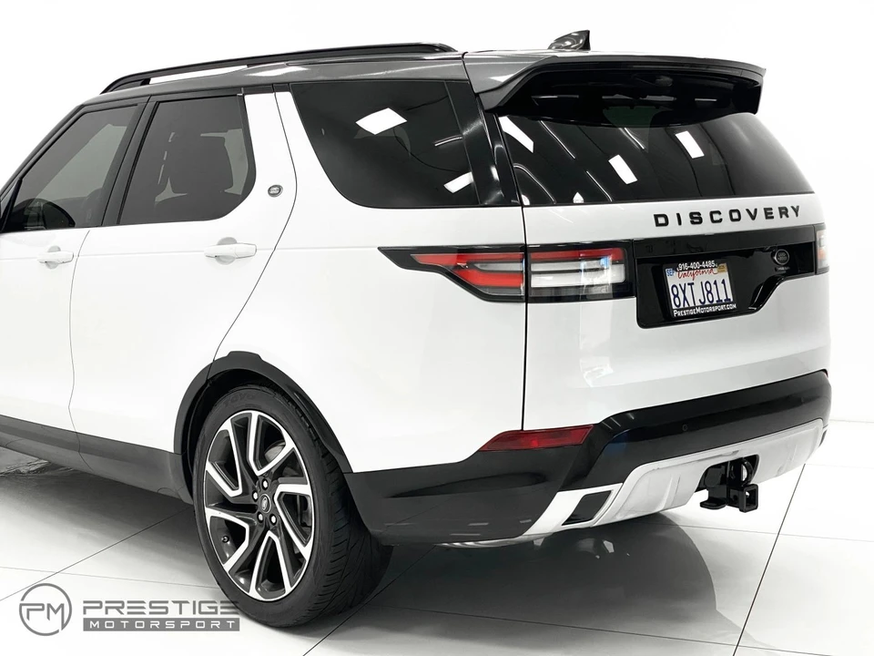 2017 Land Rover Discovery 5th Gen - Image 10 of 31