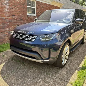 2017 Land Rover Discovery HSE Luxury Sport Utility 4D