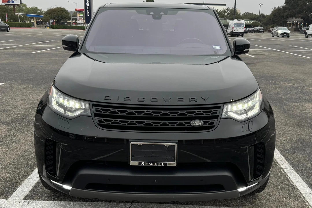 2017 Land Rover Discovery 5th Gen - Image 2 of 31