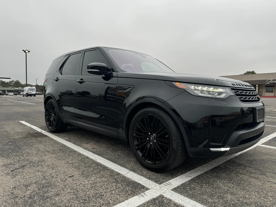 2017 Land Rover Discovery 5th Gen - Image 14 of 31