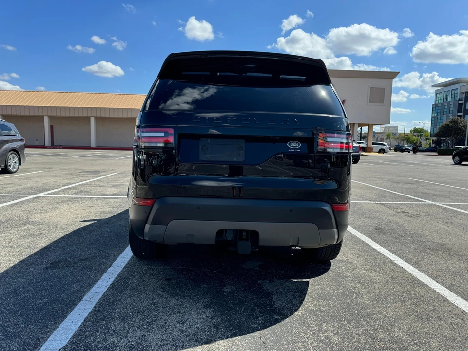2017 Land Rover Discovery 5th Gen - Image 19 of 31