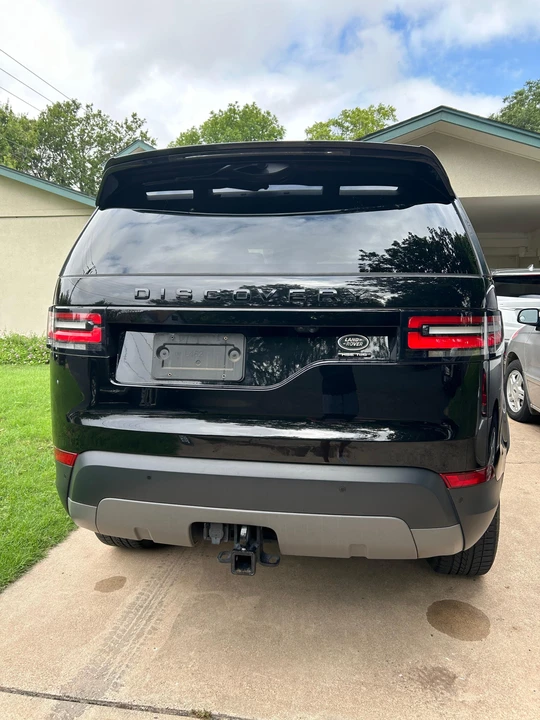 2017 Land Rover Discovery 5th Gen - Image 28 of 31