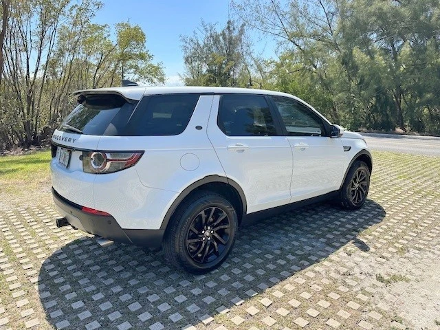 2017 Land Rover Discovery 5th Gen - Image 6 of 6